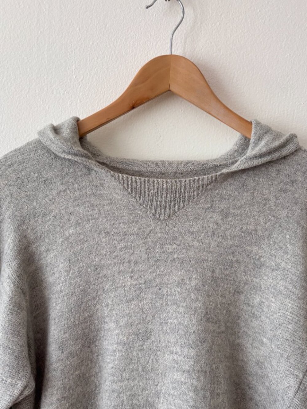PAKA The Hoodie Alpaca Blend Sweater Unisex - Picture 11 of 12